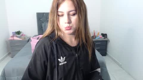 naughtyplayass online show from September 2025 07:50:02 PM