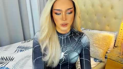 Diana online show from April 2026 04:14:02 AM