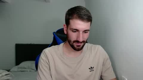 Snapshot of naugthy18boy chatting on December 2024 10:11:01 PM Nico online show from December 2024 10:11:01 PM