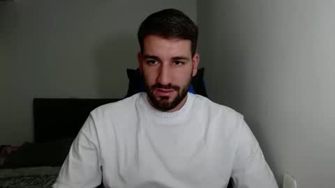 Snapshot of naugthy18boy chatting on January 2025 06:52:01 PM Nico online show from January 2025 06:52:01 PM