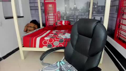 naugthy_brunette_ online show from August 2026 09:02:01 PM