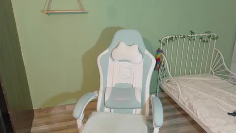 Snapshot of naugthy_muse chatting on February 2026 02:32:01 AM sabrina online show from February 2026 02:32:01 AM