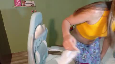 Snapshot of naugthy_muse chatting on February 2026 04:39:01 AM sabrina online show from February 2026 04:39:01 AM