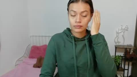 Snapshot of naugthy_muse chatting on June 2026 10:08:01 PM sabrina online show from June 2026 10:08:01 PM