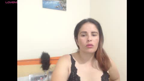 Snapshot of naugthymilf23 chatting on February 2026 08:40:01 AM keyra online show from February 2026 08:40:01 AM