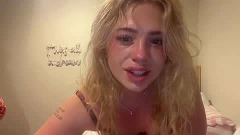 Snapshot of navyblair chatting on July 2026 12:37:02 AM navy online show from July 2026 12:37:02 AM