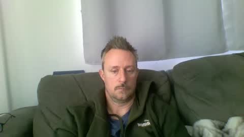 nawtydom1977 online show from November 2025 06:08:01 PM