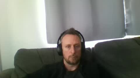 nawtydom1977 online show from December 2025 03:28:02 PM