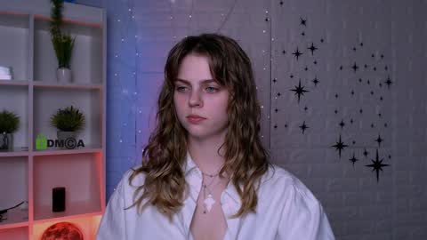 Naya online show from April 2026 07:22:02 PM