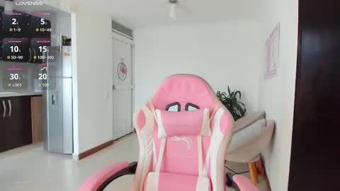 Nayah Williams  - OnlyFans  online show from January 2026 02:32:01 PM