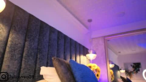 Juli  online show from April 2026 01:41:01 PM