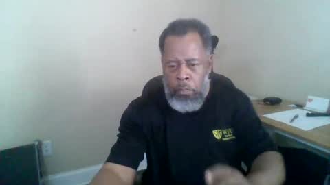 Snapshot of ncmale2021 chatting on September 2025 06:30:02 PM Terry online show from September 2025 06:30:02 PM