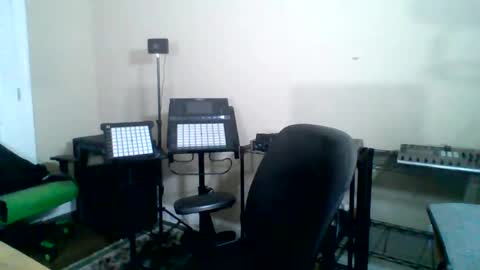 Snapshot of ncmale2021 chatting on October 2025 07:58:02 PM Terry online show from October 2025 07:58:02 PM