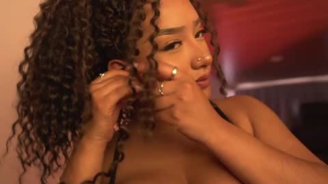 Nefertari online show from May 2026 02:11:02 PM