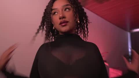 Nefertari online show from May 2026 01:08:01 PM