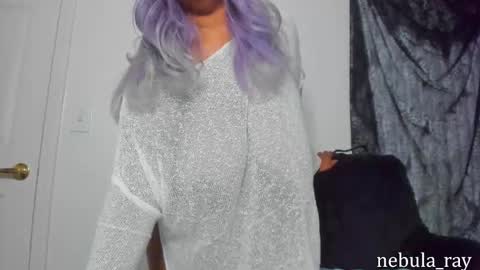 Snapshot of nebula_ray chatting on November 2025 12:05:02 PM Nebula Ray online show from November 2025 12:05:02 PM