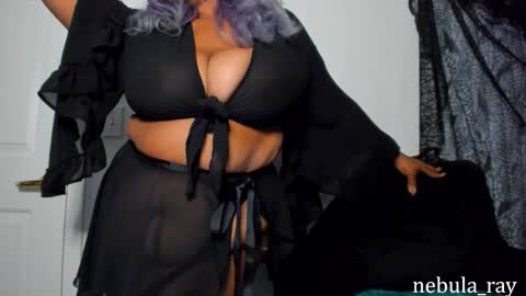 Snapshot of nebula_ray chatting on November 2025 04:33:02 AM Nebula Ray online show from November 2025 04:33:02 AM