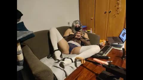 needdildoride online show from December 2024 08:04:01 PM