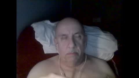 Tom online show from October 2025 01:13:01 AM