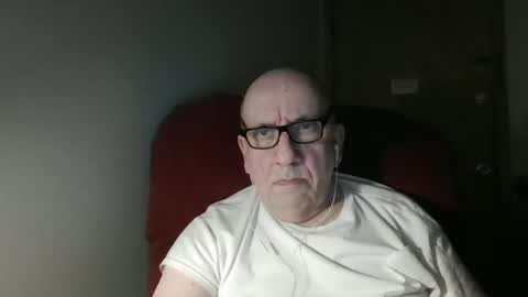 Tom online show from February 2026 01:39:02 AM