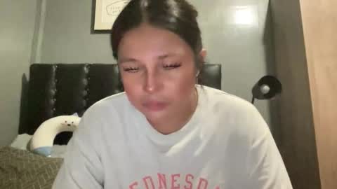 Snapshot of needyou_xxx chatting on February 2026 11:17:01 AM karla online show from February 2026 11:17:01 AM