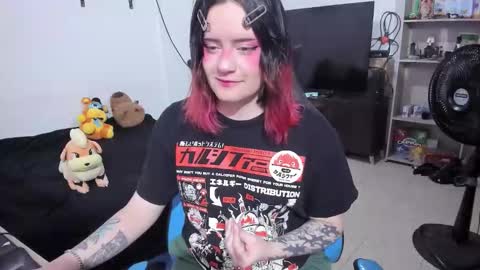 Snapshot of neeko_lol_ chatting on February 2026 11:40:01 AM Geek Nicole im Neeko UwU online show from February 2026 11:40:01 AM