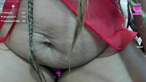 Nefer  online show from September 2025 04:12:01 AM