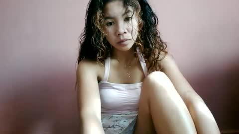 nekeah05 online show from June 2026 07:23:01 AM