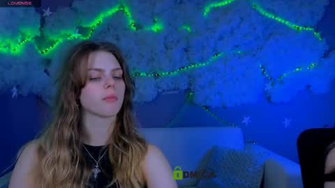 Snapshot of nekky_mouse chatting on March 2026 10:23:02 AM Meow online show from March 2026 10:23:02 AM