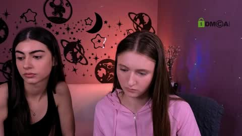 Snapshot of nekky_mouse chatting on April 2026 06:25:02 AM Meow online show from April 2026 06:25:02 AM