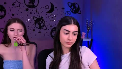 Snapshot of nekky_mouse chatting on April 2026 01:41:02 PM Meow online show from April 2026 01:41:02 PM