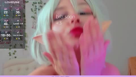 neko_kitsune online show from December 2024 04:21:02 PM