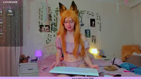 neko_kitsune online show from February 2025 01:27:02 PM