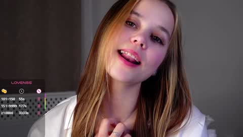 Lana online show from February 2025 11:01:02 AM