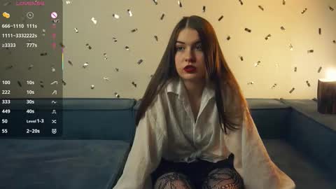 Snapshot of neldabestwick chatting on October 2025 07:23:02 PM Histori online show from October 2025 07:23:02 PM