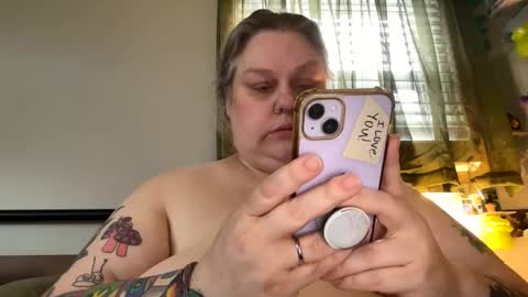 Nellie Atlas online show from May 2026 12:02:02 PM