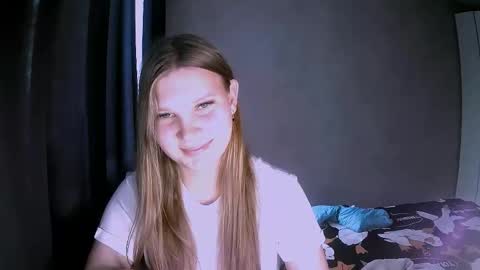 Snapshot of nelli_lux chatting on November 2025 10:58:01 AM Nelli online show from November 2025 10:58:01 AM