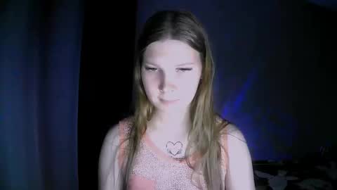 Snapshot of nelli_lux chatting on November 2025 09:58:02 PM Nelli online show from November 2025 09:58:02 PM