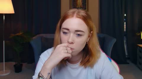 Nelli online show from December 2025 07:32:01 PM