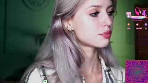 I am Nelly3 online show from September 2025 04:40:02 PM