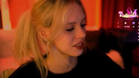 I am Nelly3 online show from September 2025 11:07:01 PM