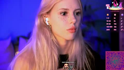 I am Nelly3 online show from September 2025 09:16:02 PM