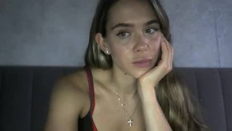 nelly_fortu online show from November 2025 11:43:02 AM