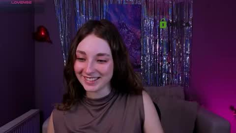 nellyfae online show from March 2026 08:26:01 PM