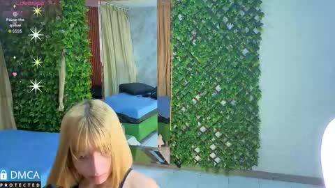 Salome Nena cupcake online show from January 2026 11:04:01 AM