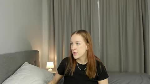 Snapshot of neny_boom chatting on February 2026 10:15:02 AM Nina online show from February 2026 10:15:02 AM