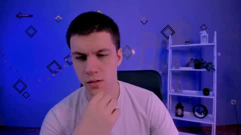 neo_raze_ online show from April 2026 06:50:01 PM