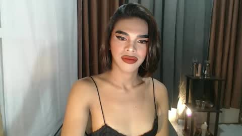 neomi online show from February 2026 04:25:01 PM