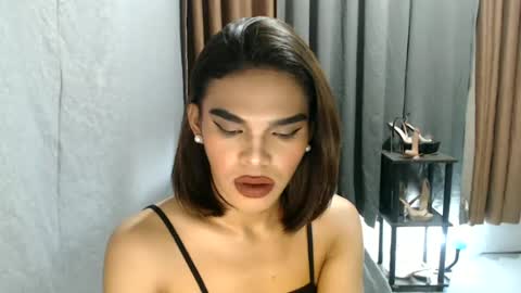 neomi online show from May 2026 04:59:02 PM