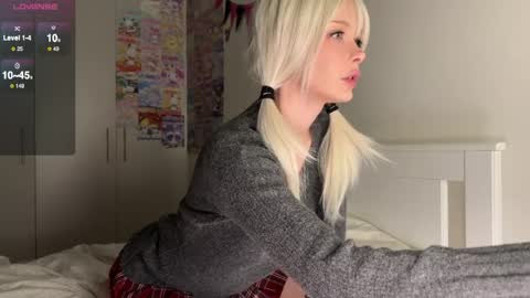 maeve  online show from April 2026 07:00:01 PM